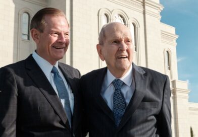 Aos 100 anos, o Presidente Nelson dedica o templo número 200 da Igreja de Jesus Cristo